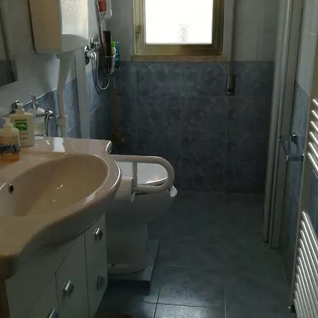 Bilocale Lungomare Rif. A.32